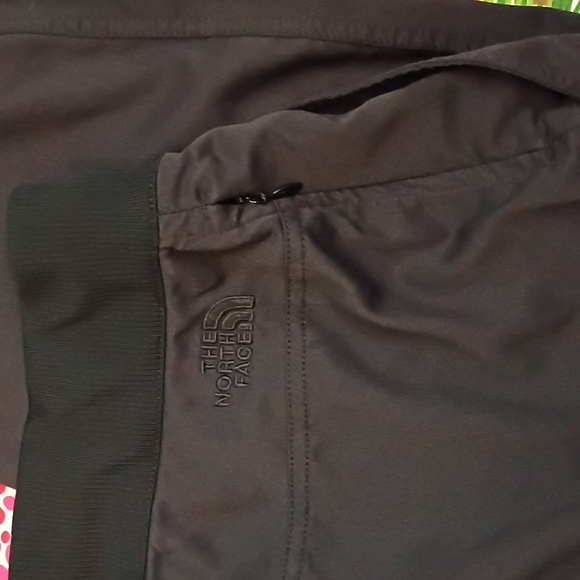 The North Face Women's Black Joggers With Pockets Size XL - Picture 3 of 6